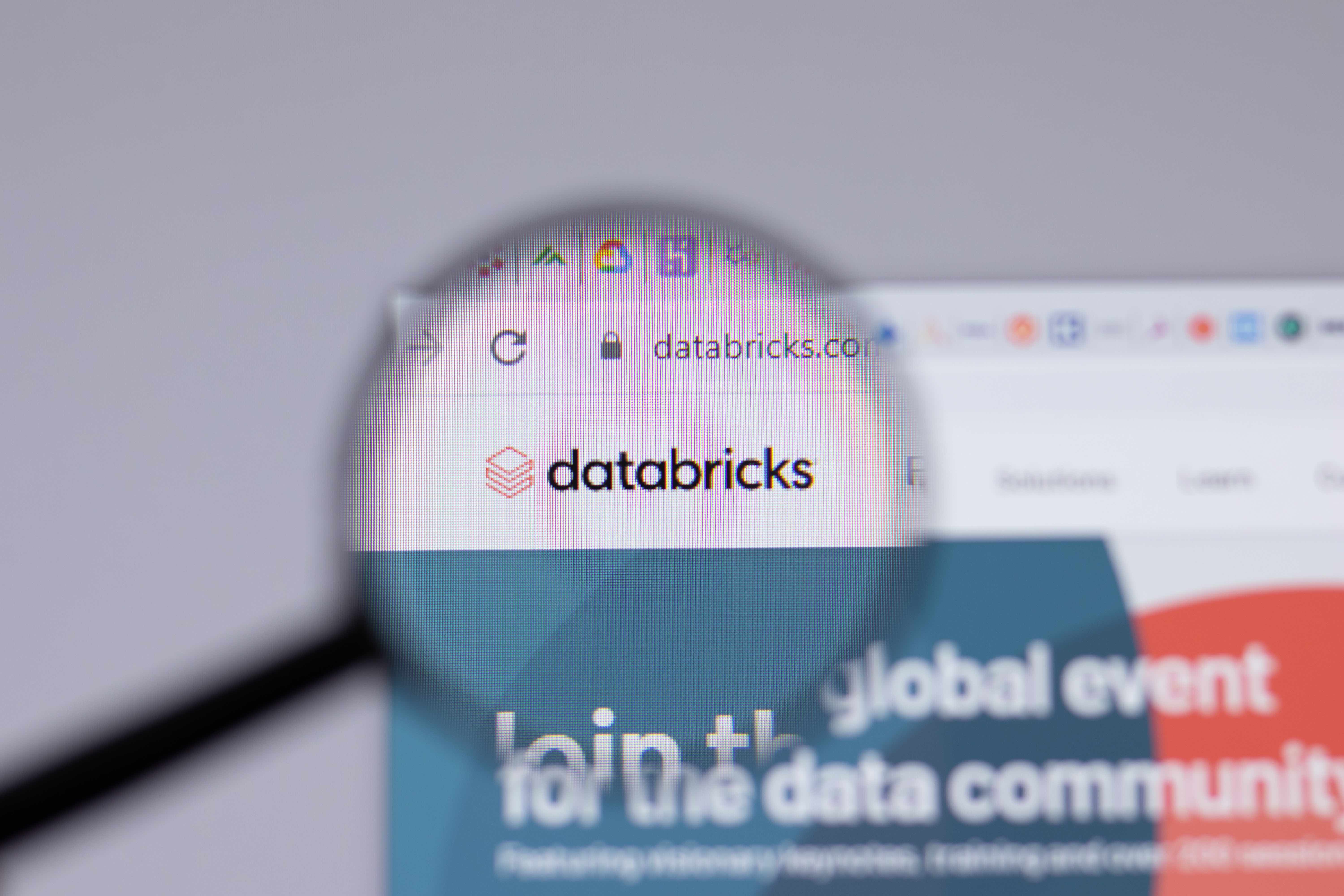 Copy Into Databricks - 7ioom8p